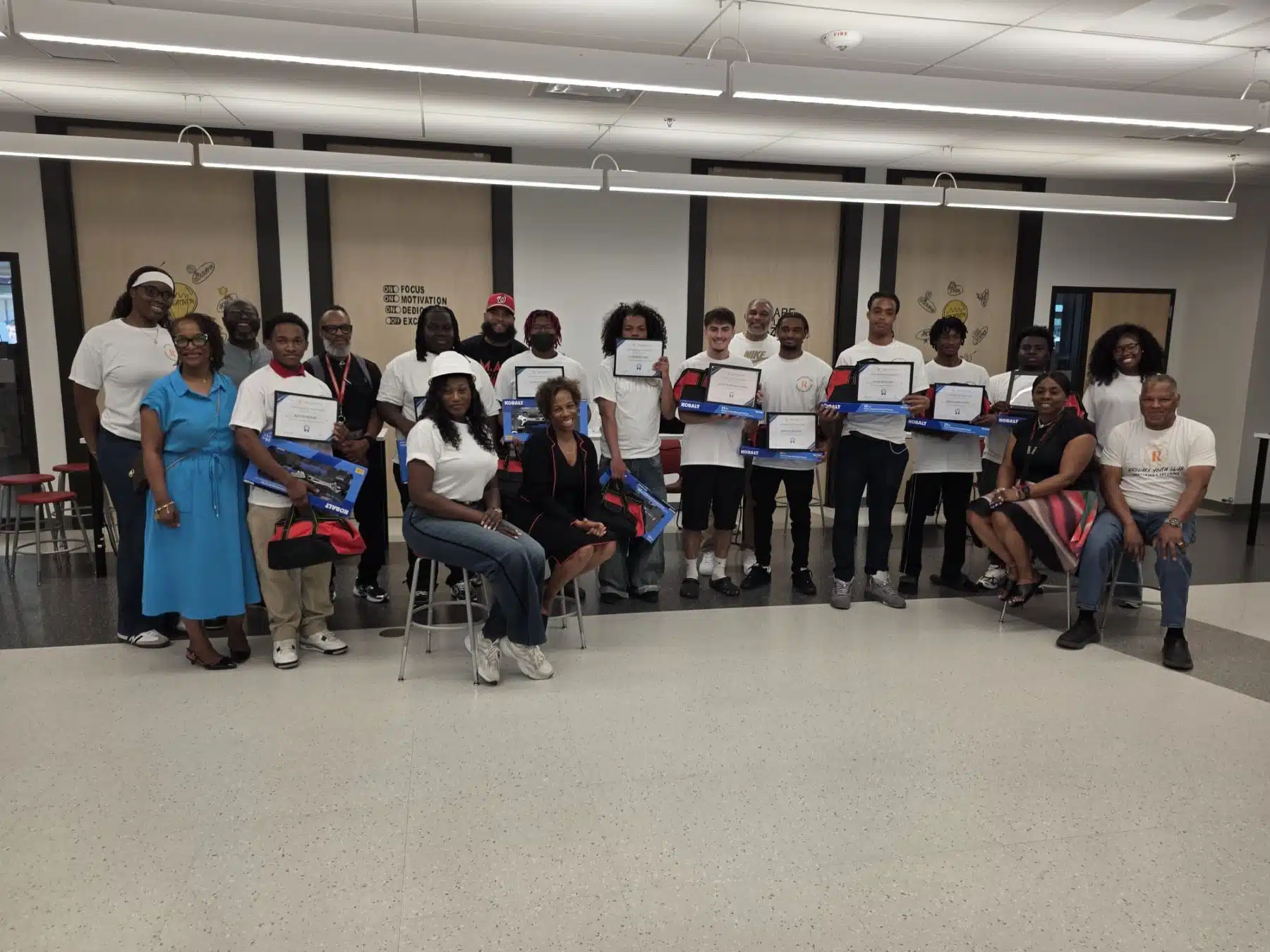 R1YC students, facilitators, and school community members together